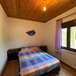Granny's House Nikiti (Sithonia)